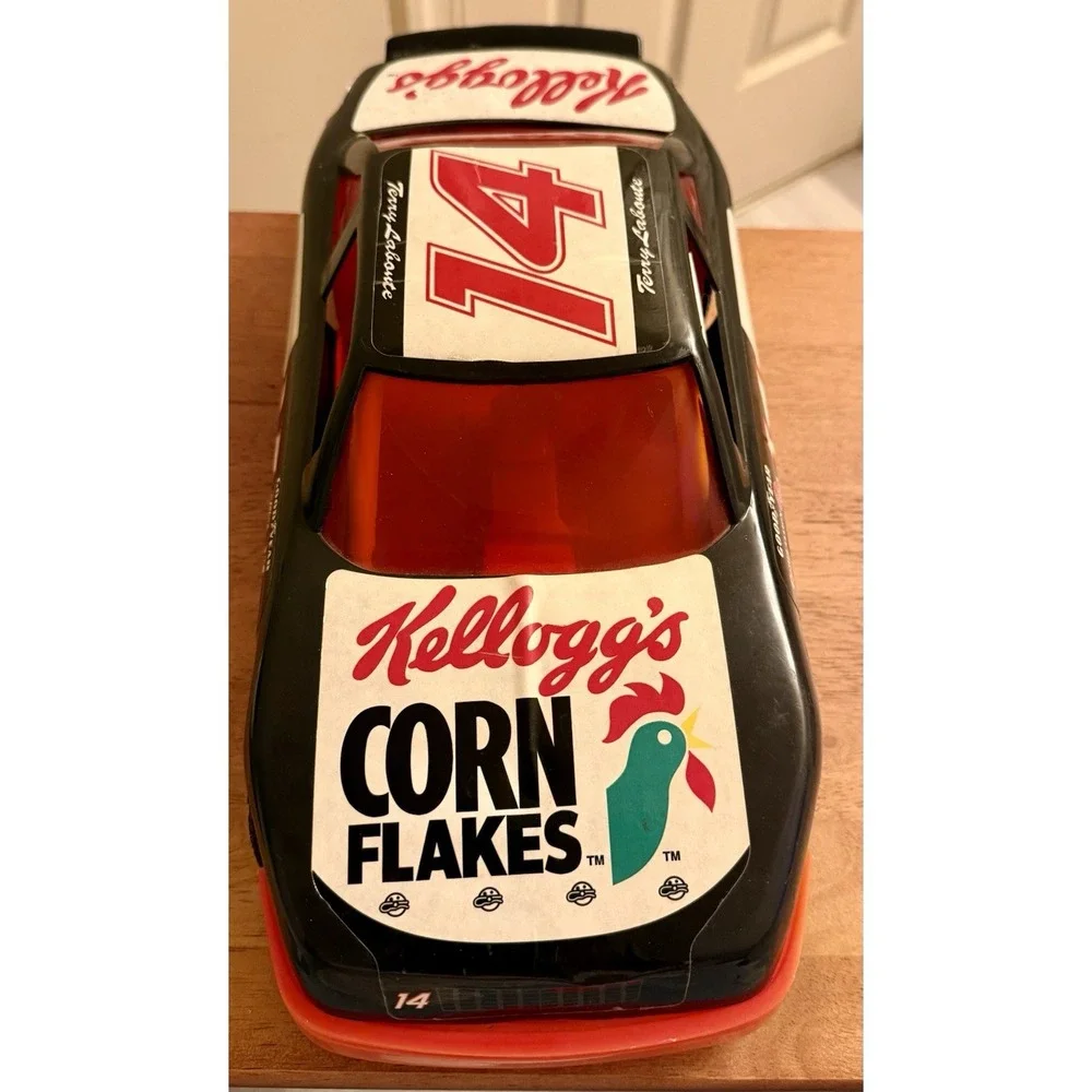 Vintage #14 Kelloggs Corn Flakes Toy Car 15